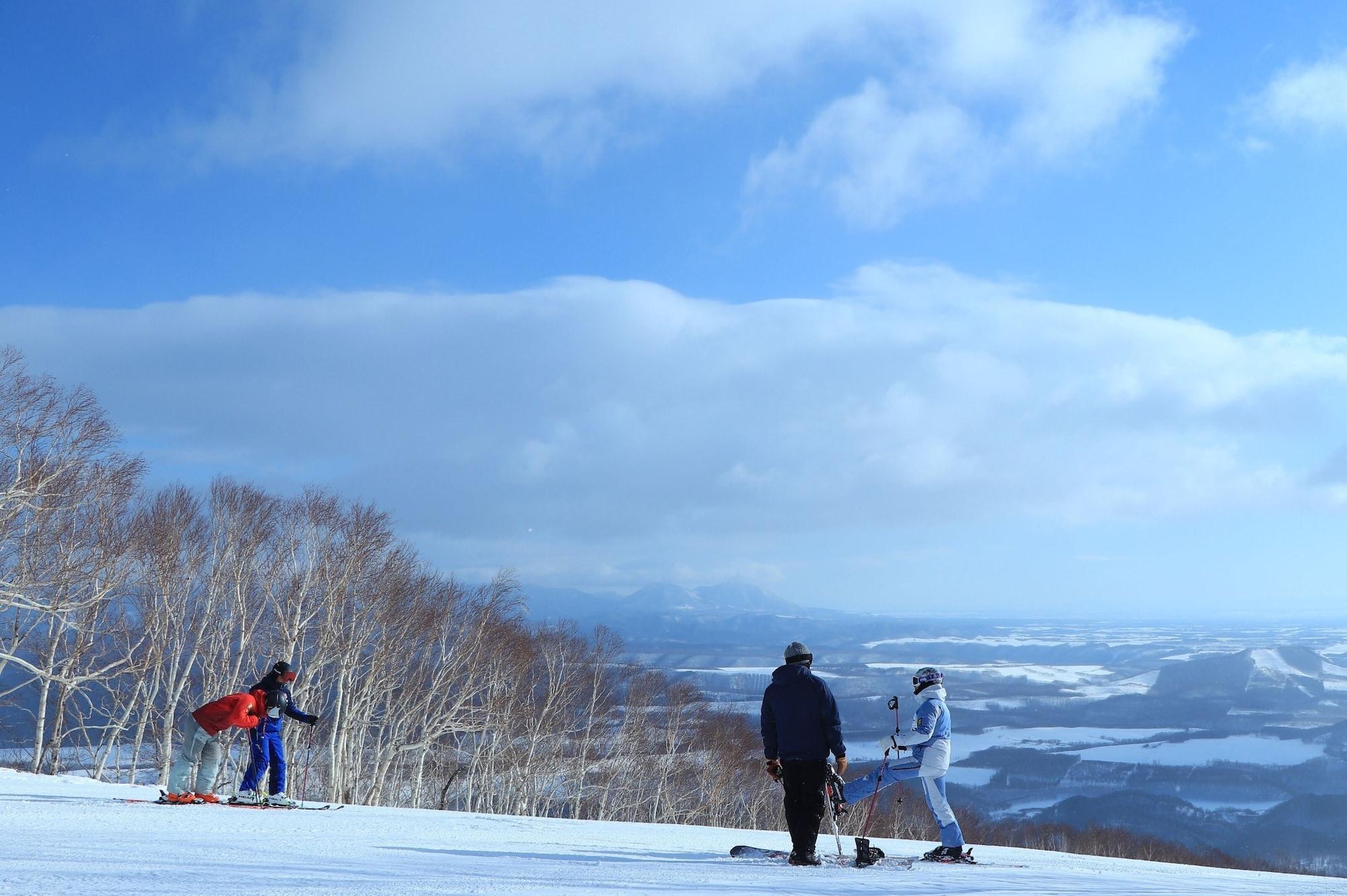 Sahoro Resort Hotel Shintoku Zewnętrze zdjęcie